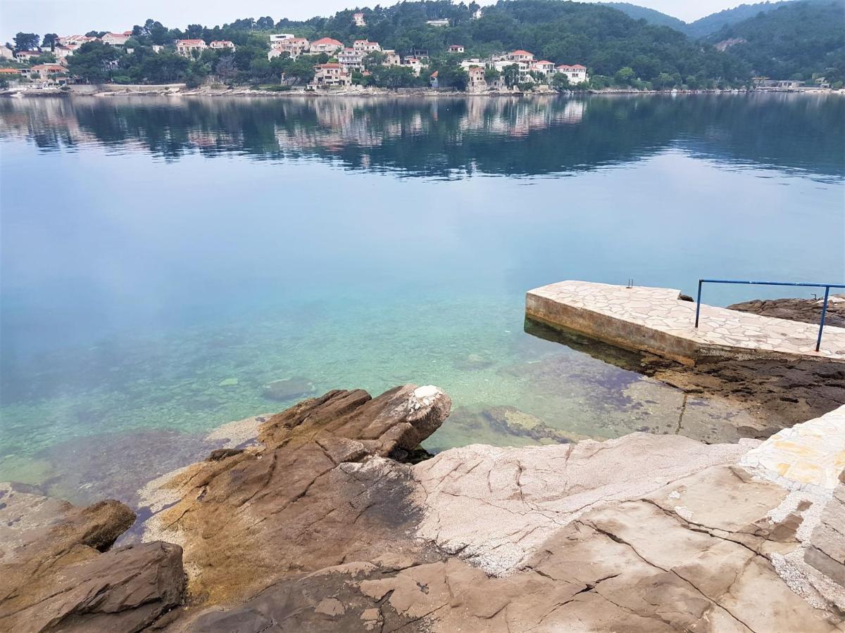 Apartmán Aria Sumartin Exteriér fotografie