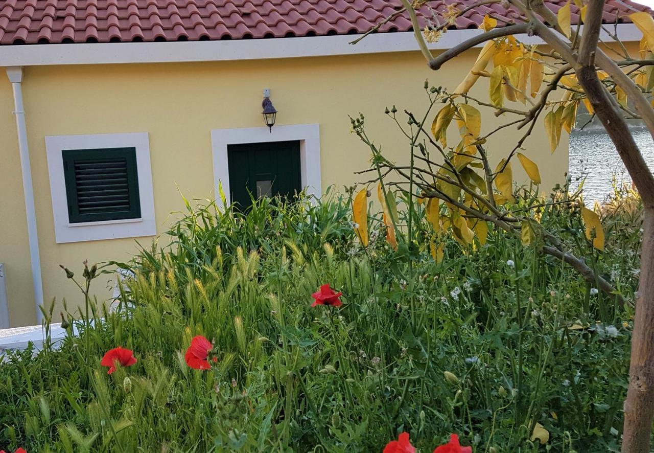 Apartmán Aria Sumartin Exteriér fotografie